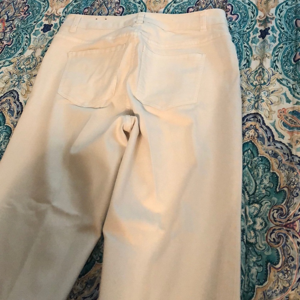 capris